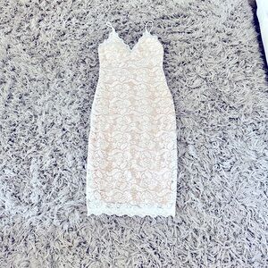Lace midi dress